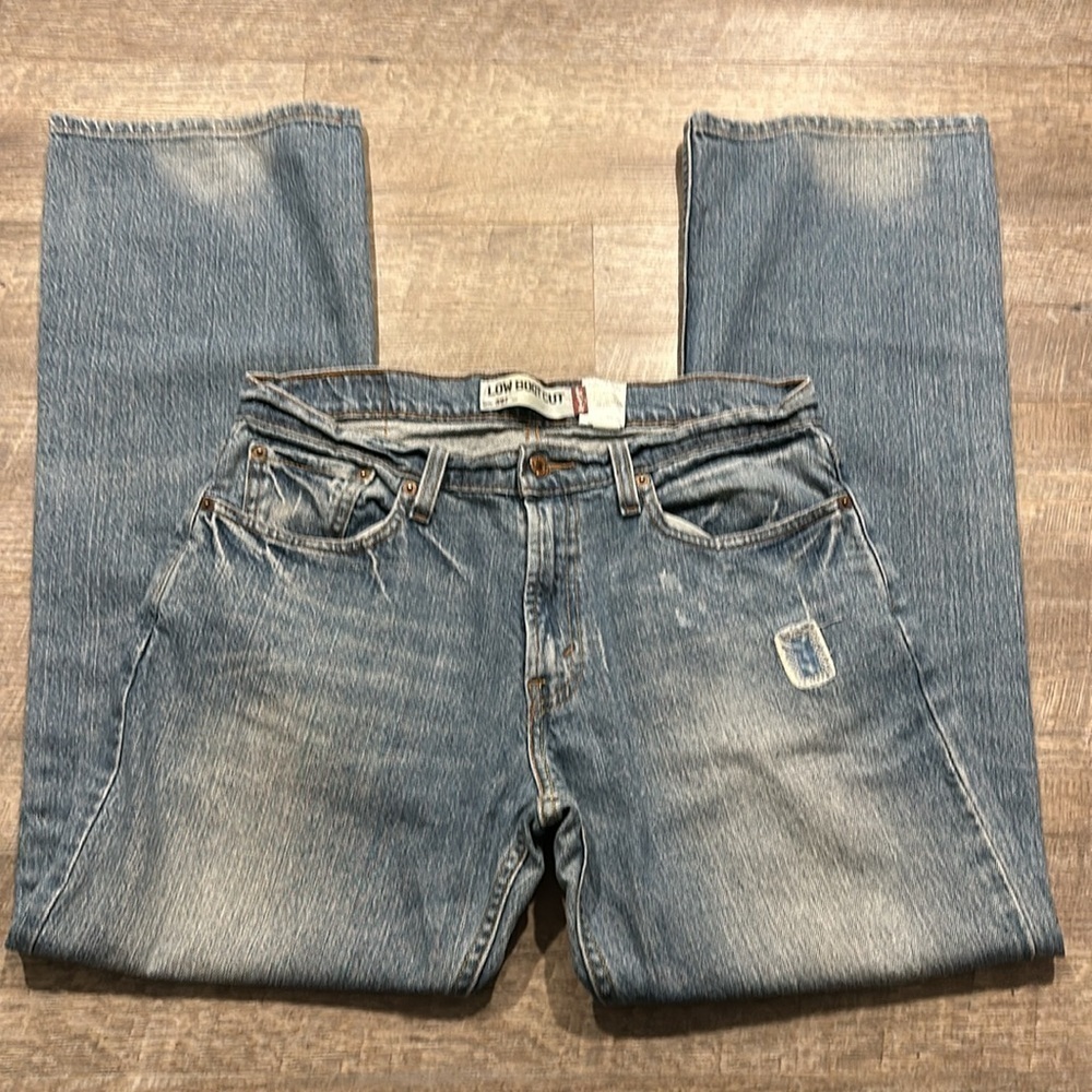 Levis R tab patched distressed Low Boot Cut 527 jeans size 33x32” - Picture 3 of 12